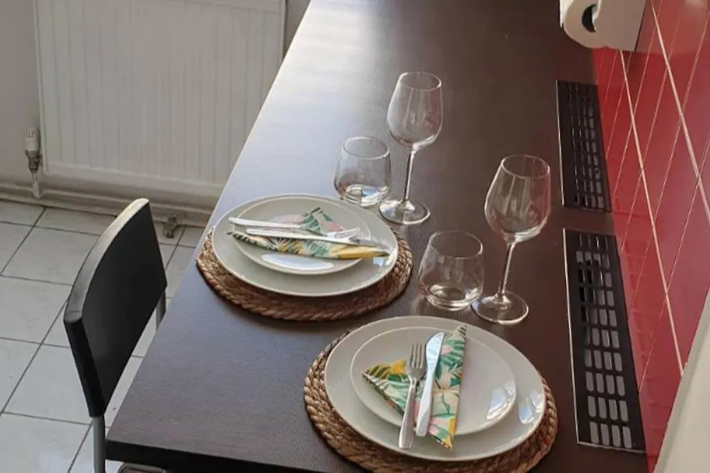 Vienna: Cozy 2-Room Apt. 0*, 비엔나